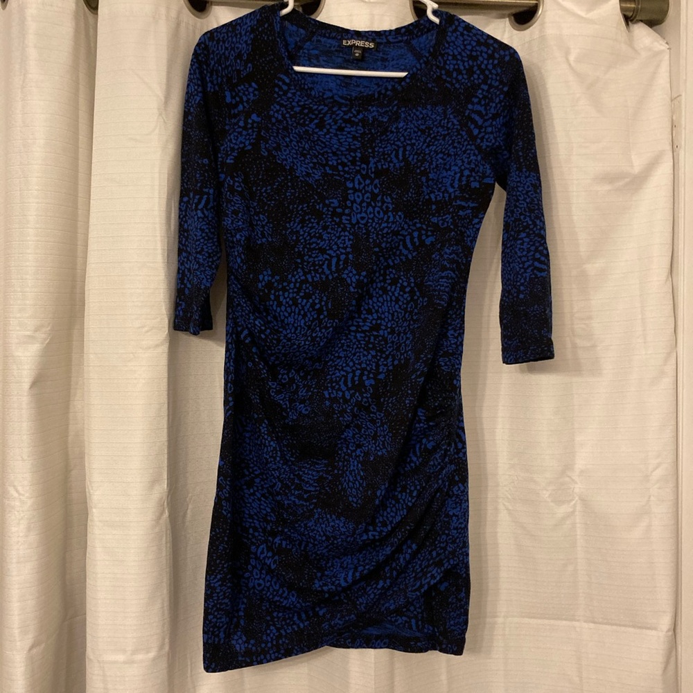 🔥 3 for $15 Express dress